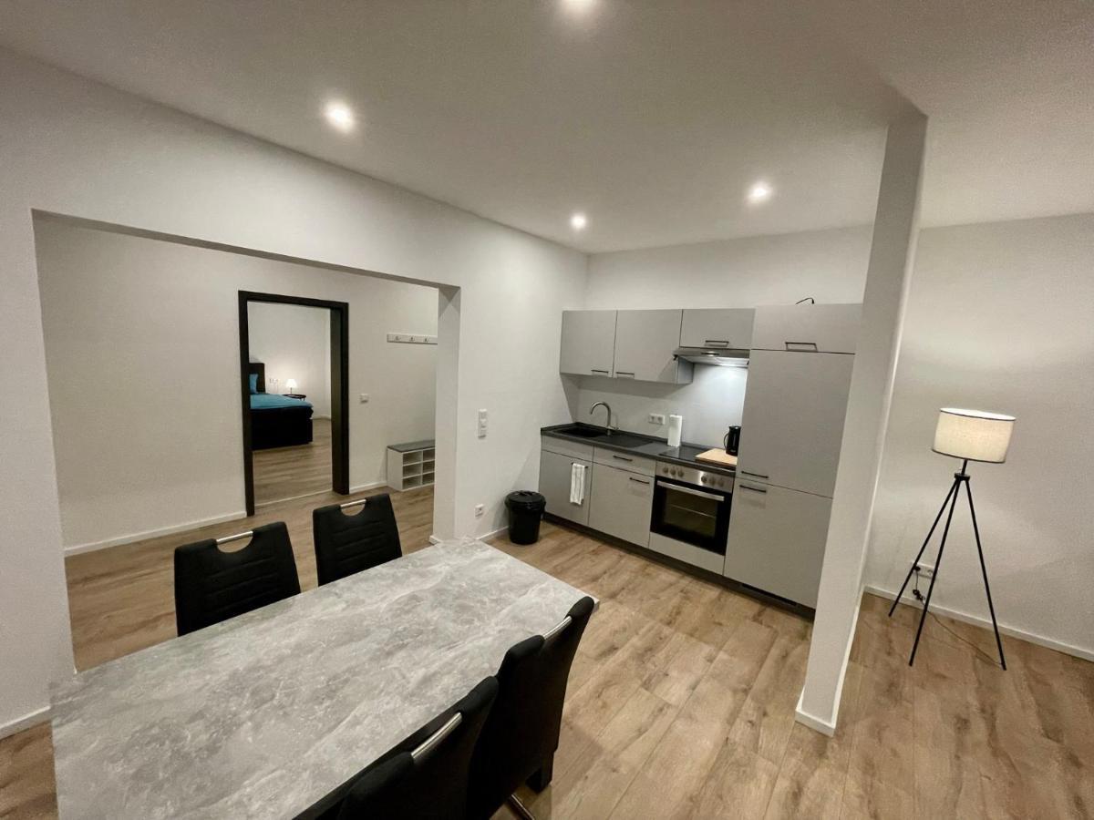 Luebkes Ferienwohnungen & Apartments Allendorf  外观 照片