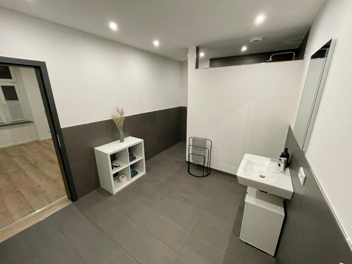Luebkes Ferienwohnungen & Apartments Allendorf  外观 照片